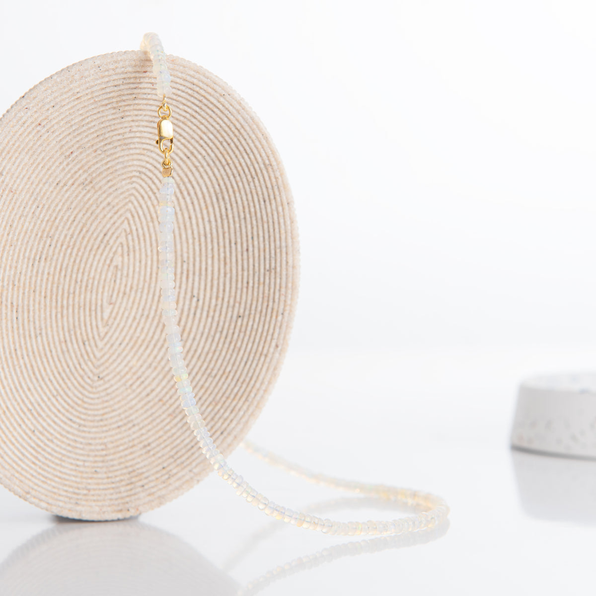 Collar ópalo blanco