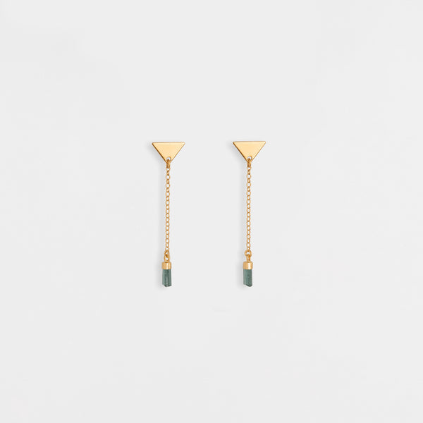 Pendientes triángulo largos con turmalinas.