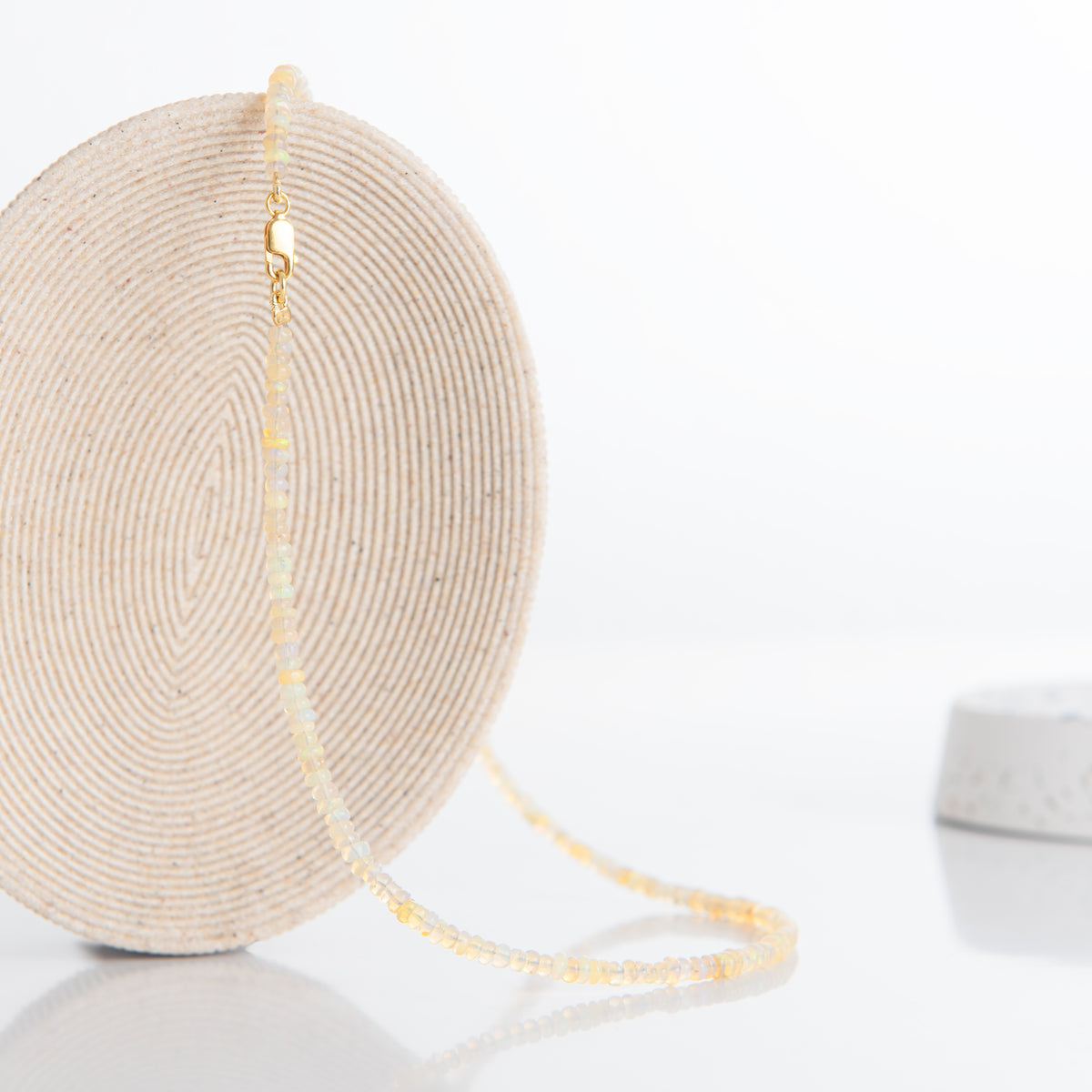 Collar ópalo amarillo