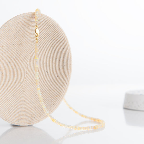 Collar ópalo amarillo